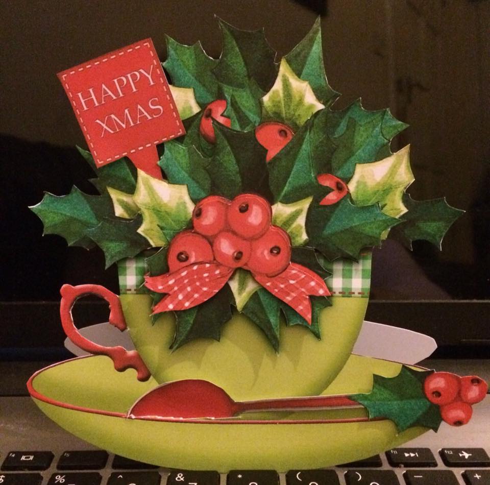 printable-christmas-card-teacup-cradle-card-with-holly-and-red-berries